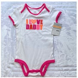 🆕 Infant Bodysuit - “I Love Daddy”